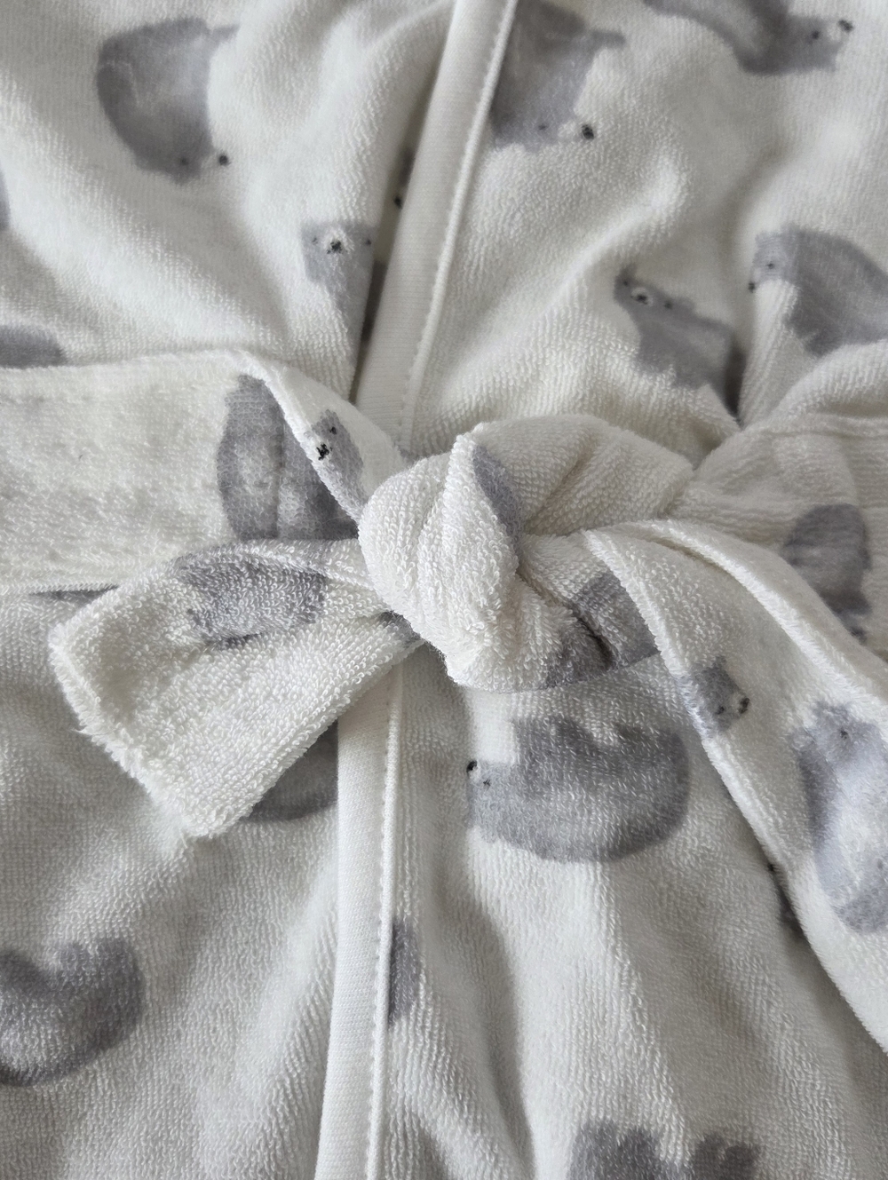 Carter's Just One You Baby Polar Bear Hooded Robe White 0-9M NWT - Picture 3 of 9